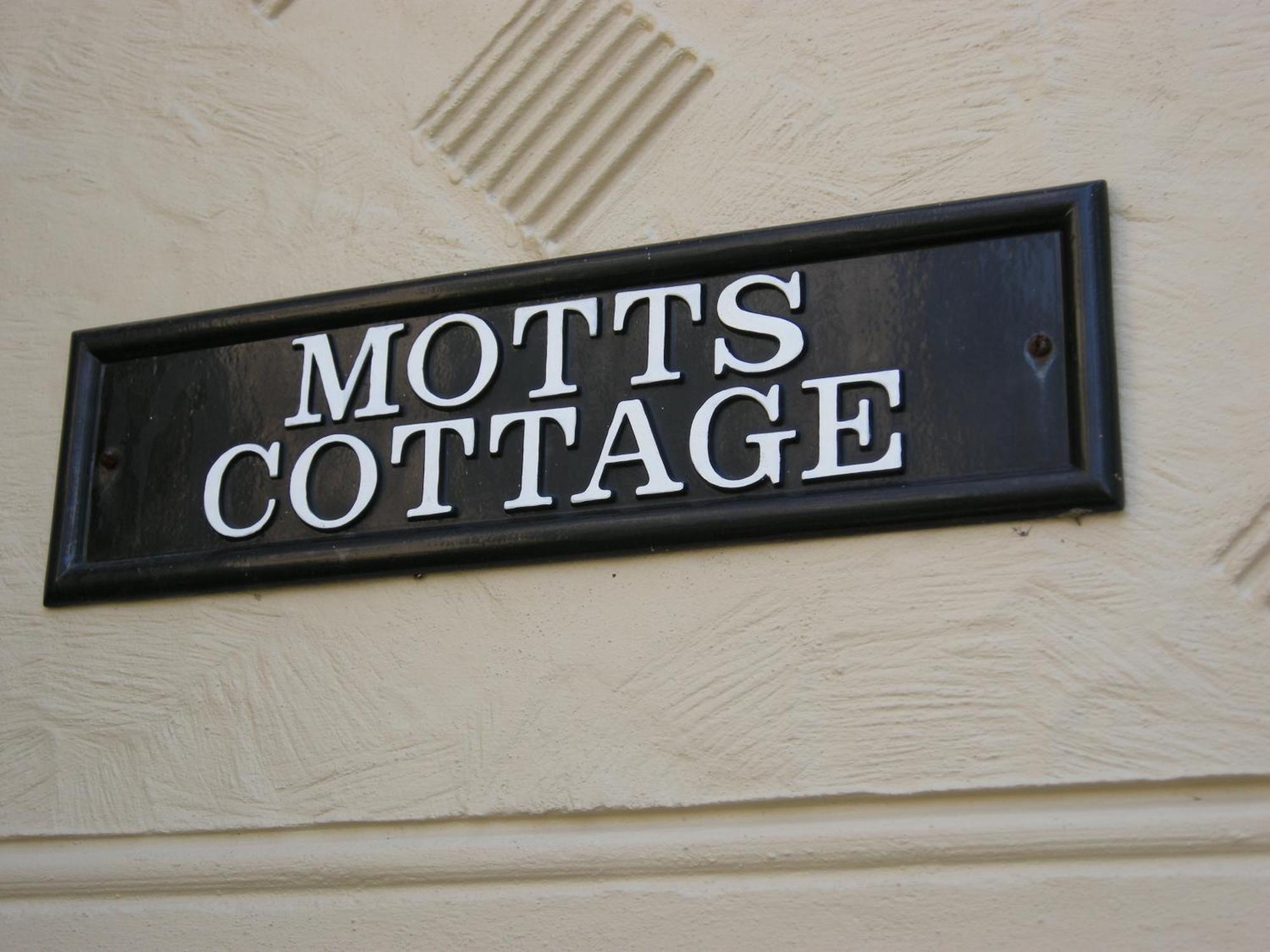 Motts Bed & Breakfast Great Dunmow Extérieur photo